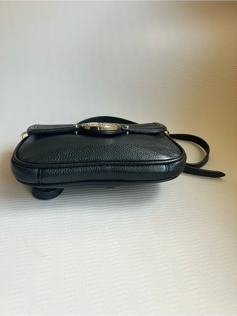 Tory Burch Amanda Mini Crossbody Black Leather Gold Logo Flap Bag